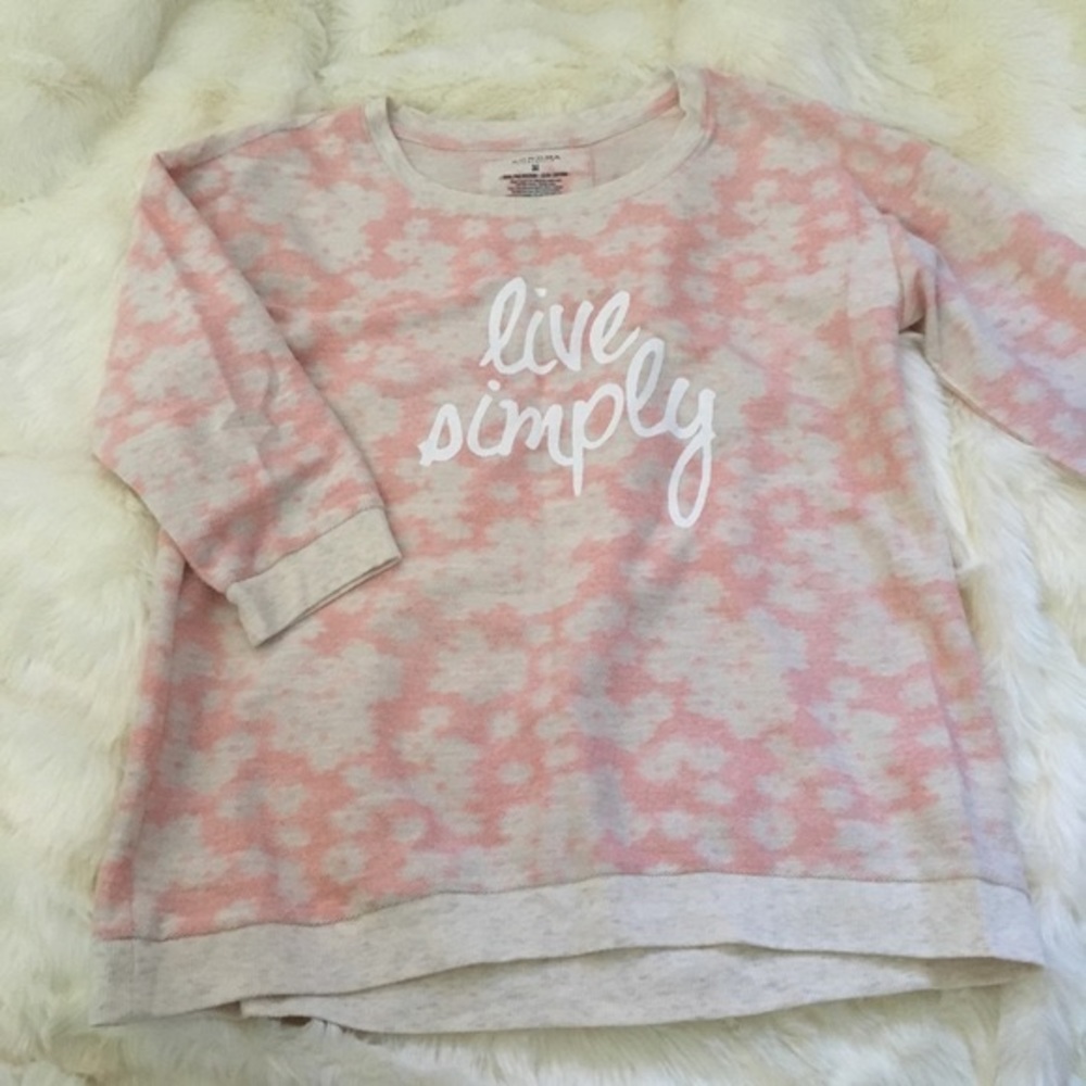 Sonoma “Live Simply” top